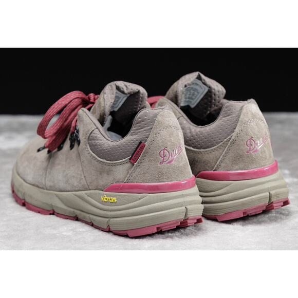 Danner Dry Mountain 600 Low Outdoor Hiking Shoes Gray Suede Plum Womens Size 7.5 - Picture 16 of 16